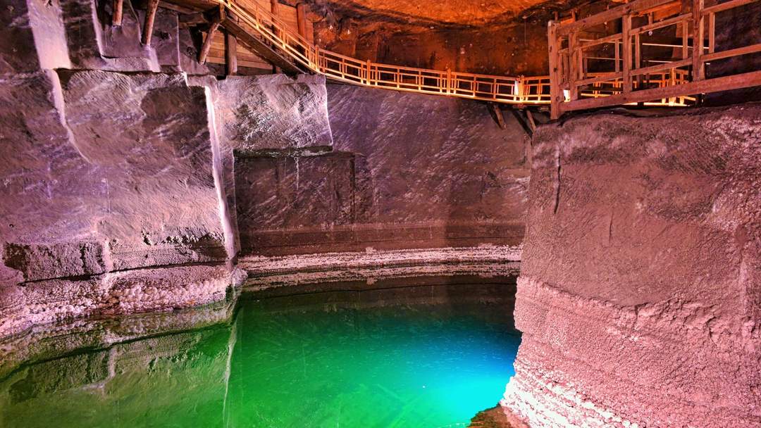 krakow kopalnia soli wieliczka podziemne jezioro