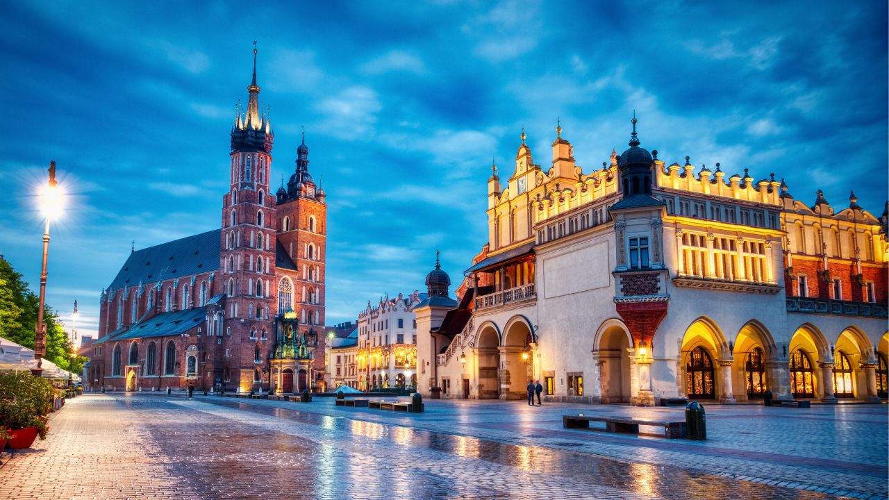 What to Do in Krakow When It Rains: Ideas for Rainy Days