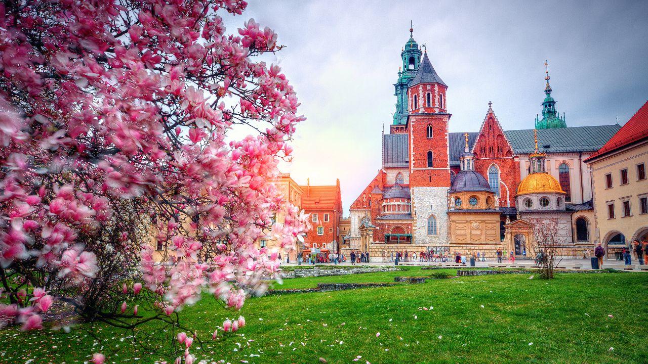 vær i Krakow, hvordan er været i Krakow i april, hvordan er været i Krakow i mai, Polen, Krakow, vær i Krakow i mars, ting å gjøre i Krakow